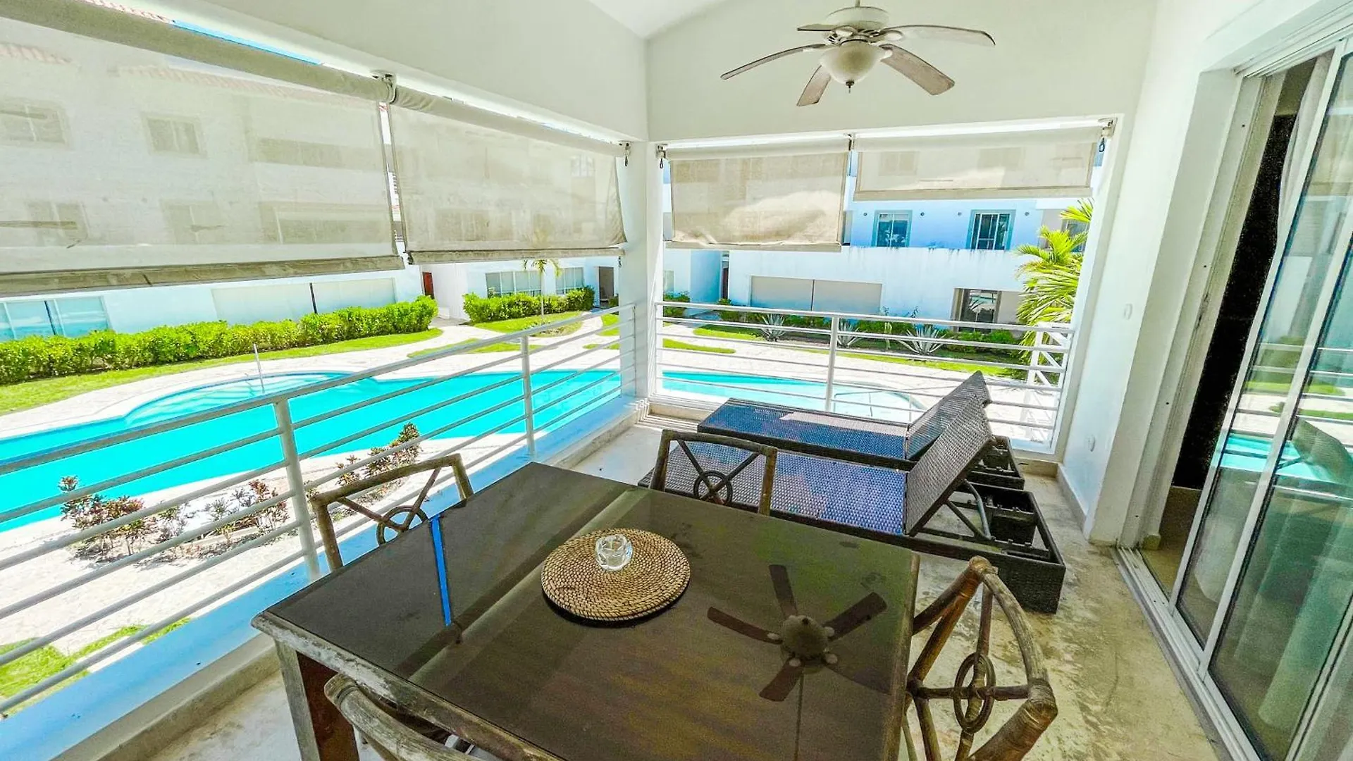 Caribbean Mojito Beach Hotel Wifi Villas And Apartments Long Term Los Corales Beach Club & Spa Punta Cana 5*,