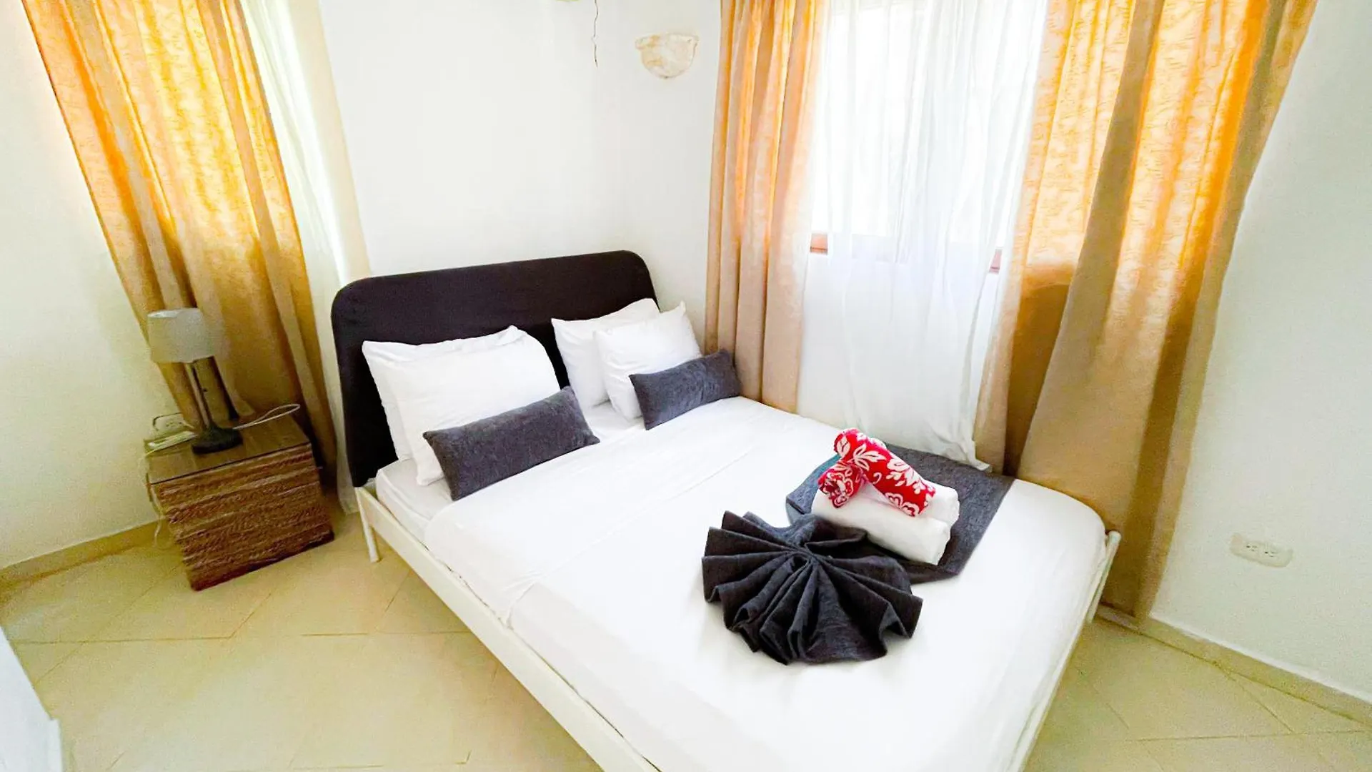 Caribbean Mojito Beach Hotel Wifi Villas And Apartments Long Term Los Corales Beach Club & Spa Пунта-Кана 5*,  Доминиканская Республика