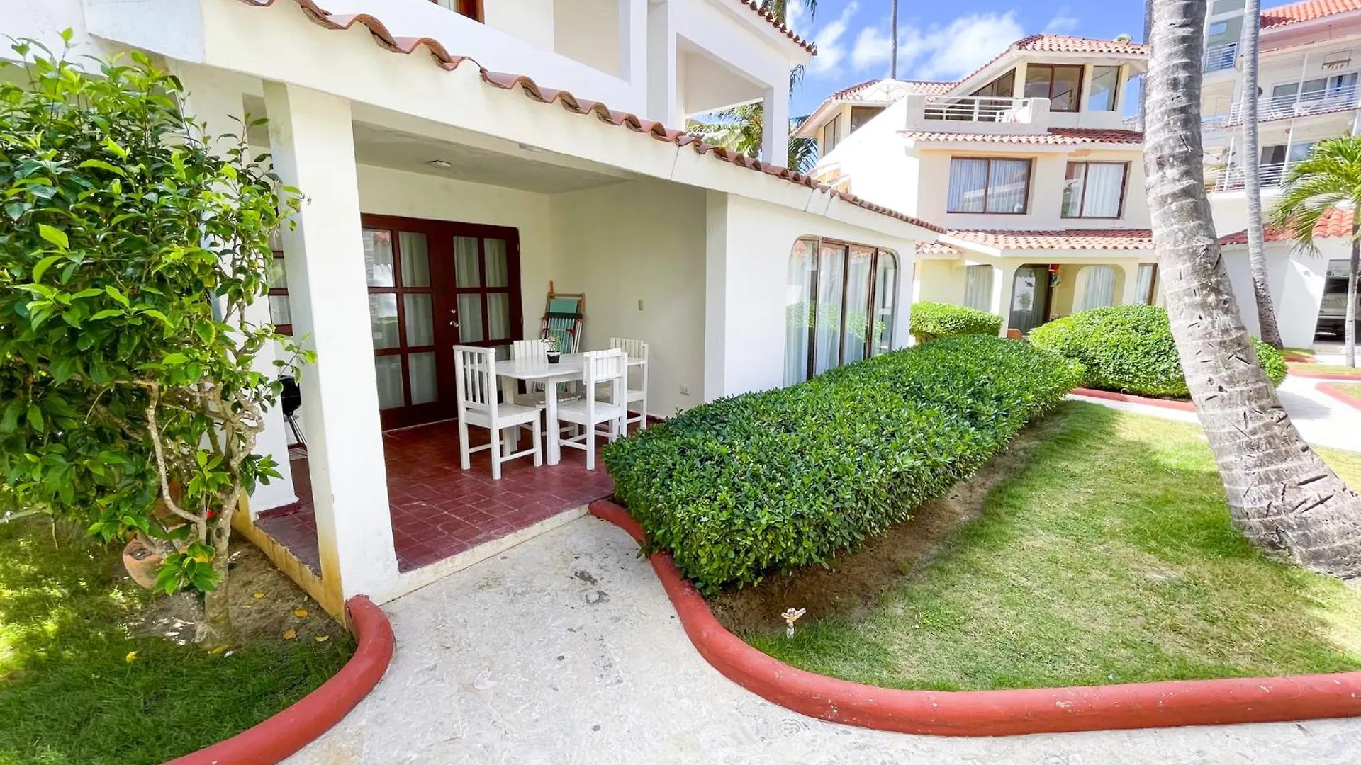Caribbean Mojito Beach Hotel Wifi Villas And Apartments Long Term Los Corales Beach Club & Spa Пунта-Кана