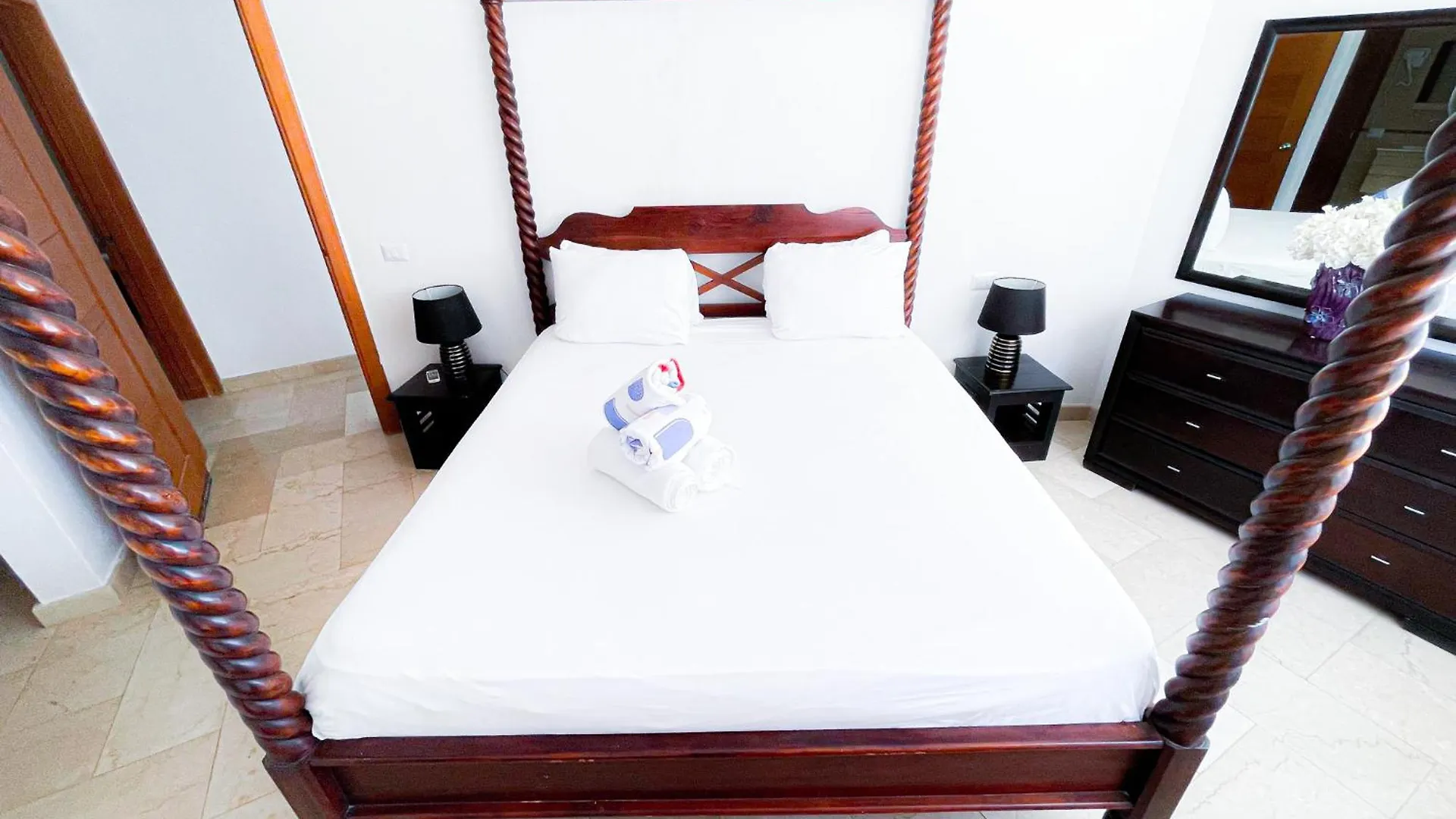 Caribbean Mojito Beach Hotel Wifi Villas And Apartments Long Term Los Corales Beach Club & Spa Пунта-Кана 5*,